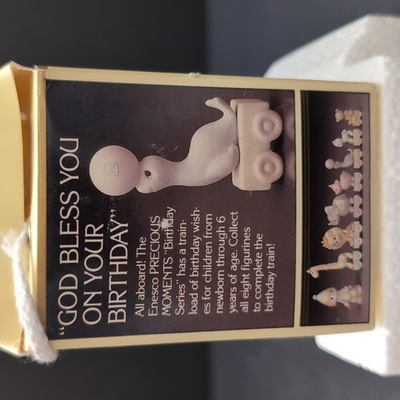 Enesco Precious Moments,God Bless You On Your Birthday #2 Seal. - Picture 7 of 7